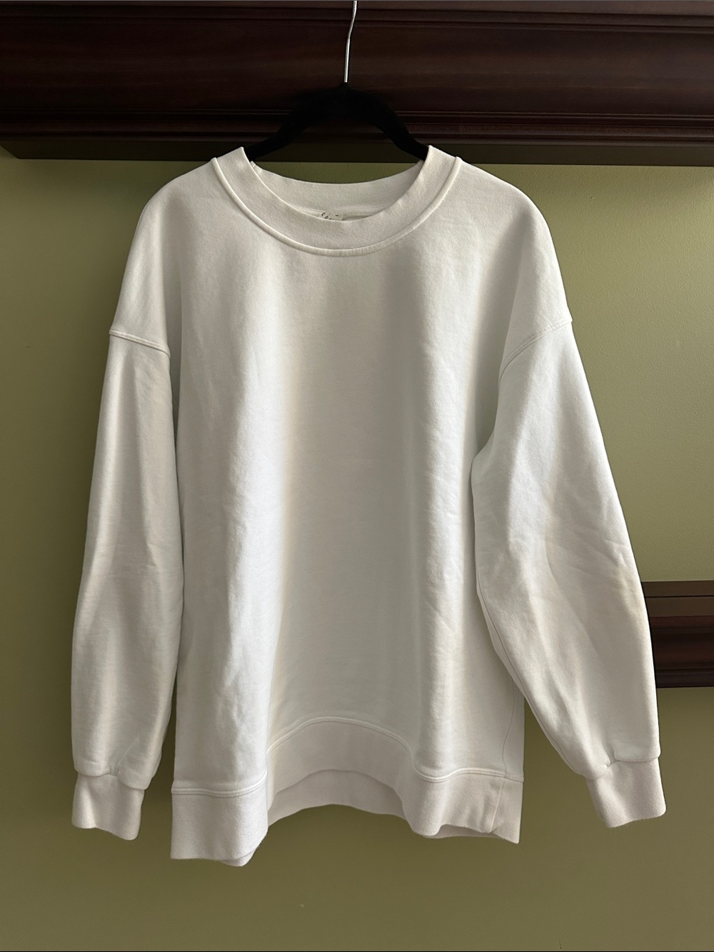 Lululemon Perfectly Oversized Crew size 6